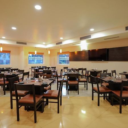 Nashik Hotel Exterior photo