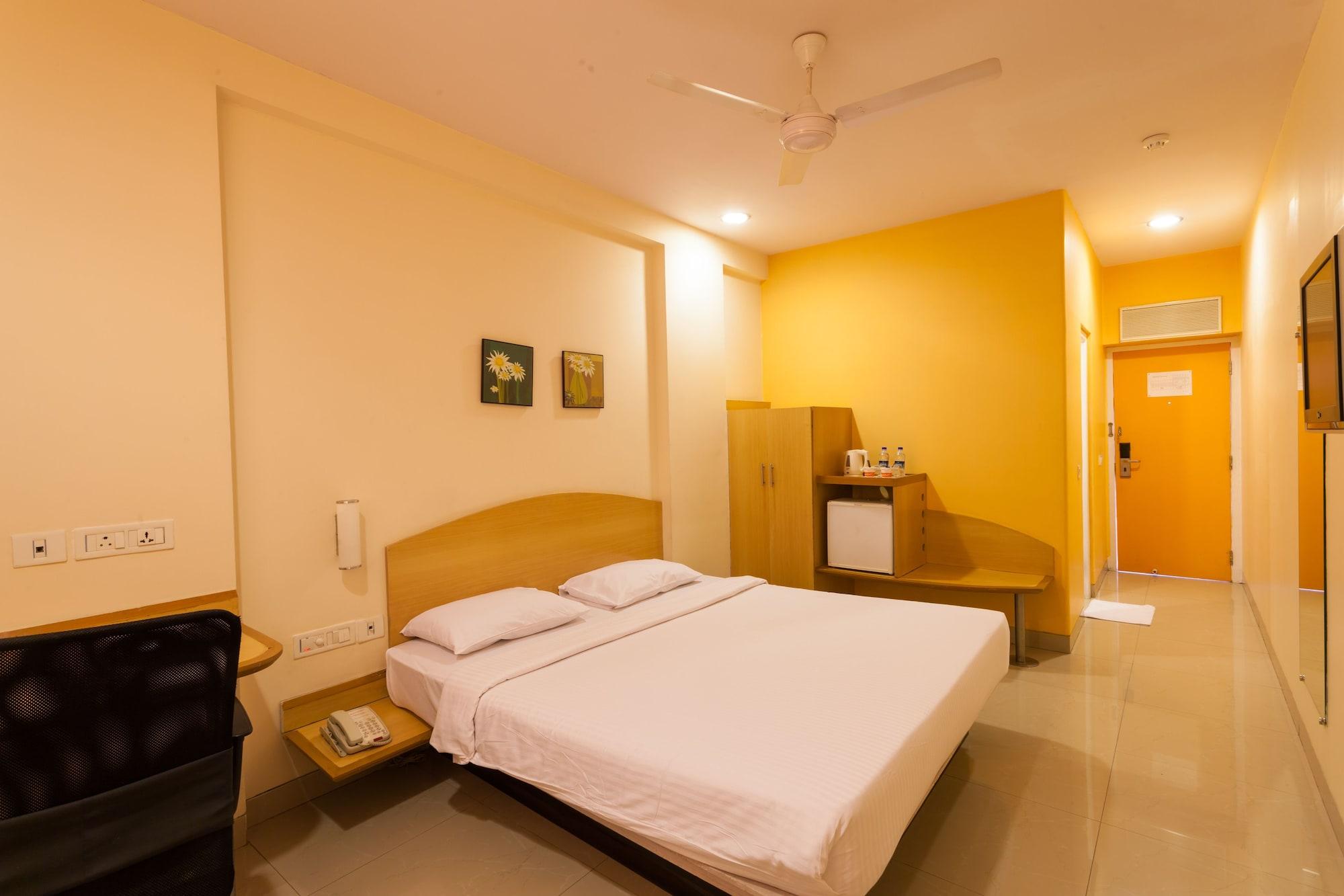 Nashik Hotel Exterior photo