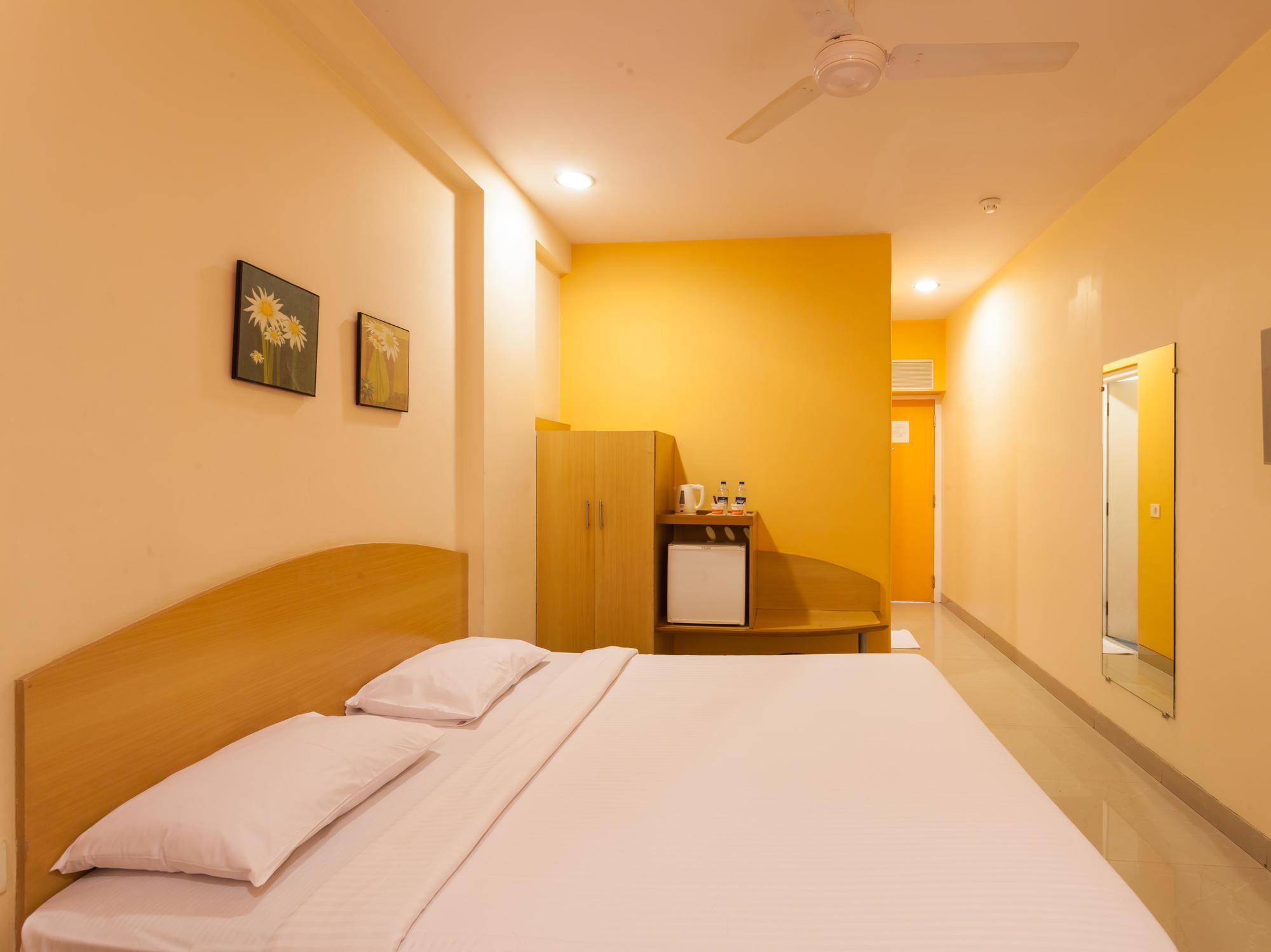 Nashik Hotel Exterior photo