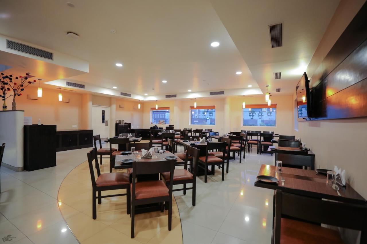 Nashik Hotel Exterior photo
